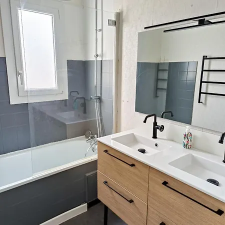 Grand Proche Centre Parking Gratuit Perpignan